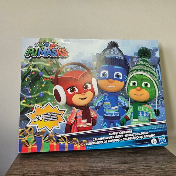 PJ Masks Advent Calendar 24 Daily Surprise Toys Catboy Gecko Owlette Hasbro NWT - Picture 1 of 2